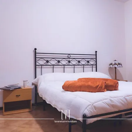 Antonella Piazza Brescia *